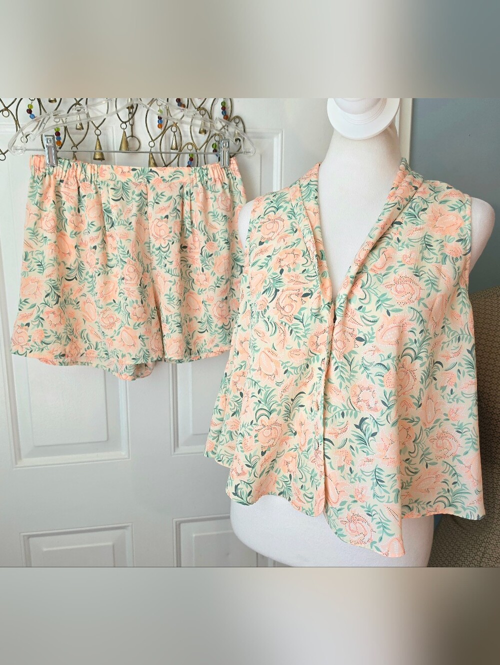 90s Gold Label Victoria's Secret Two-Piece Pajama Set Womens S Peach Mint Satiny